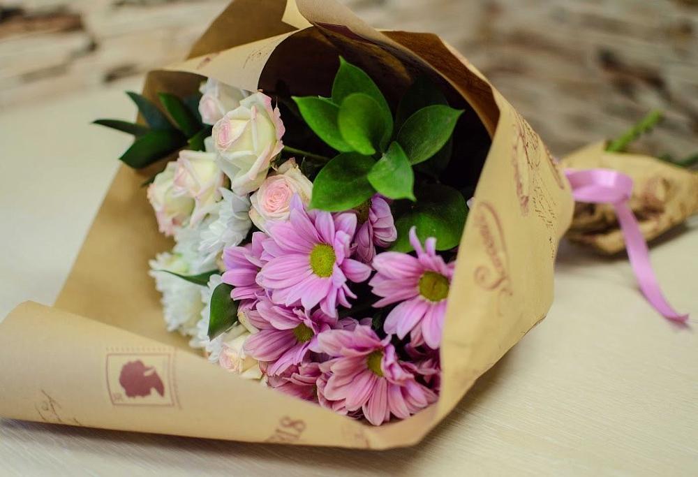 Букет цветов из: Розы и Хризантемы в Некрасовском