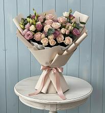 Букет цветов из:  Розы и Лизиантусы в Некрасовском