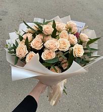 Букет Кремовые розы Латте в Некрасовском