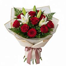 Букет цветов из:  Лилии и Розы в Некрасовском