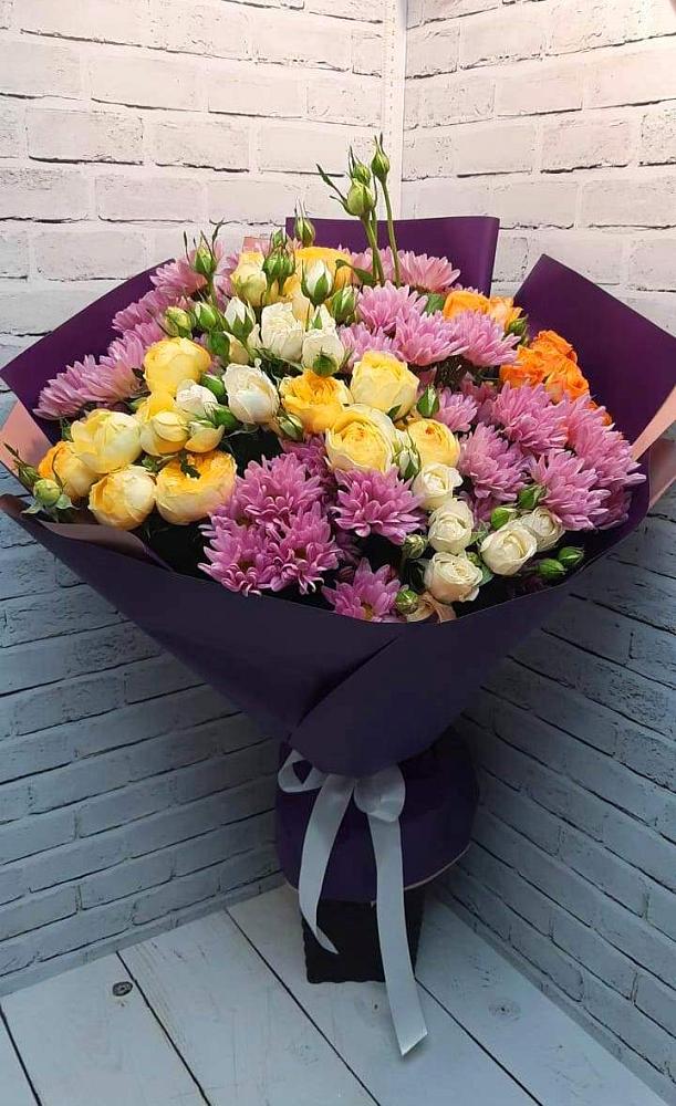Букет цветов из: Хризантемы и Розы в Некрасовском