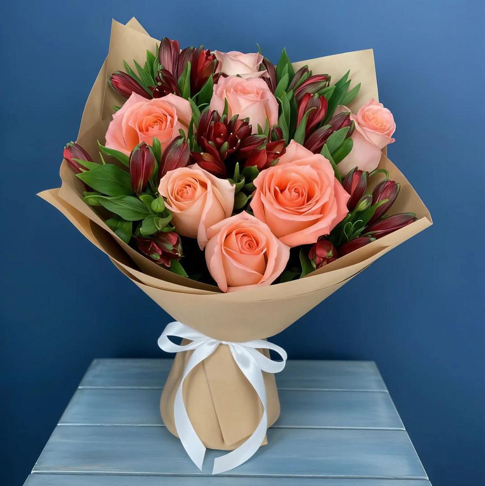 Букет цветов из: Розы и Альстромерии в Некрасовском