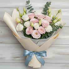 Букет цветов из:  Лизиантусы #REPLACE_PRED# Некрасовском