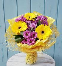 Букет цветов из:  Хризантемы и Герберы в Некрасовском