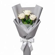 Букет 3 белые розы в Некрасовском