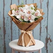 Букет цветов из:  Орхидеи и Розы в Некрасовском